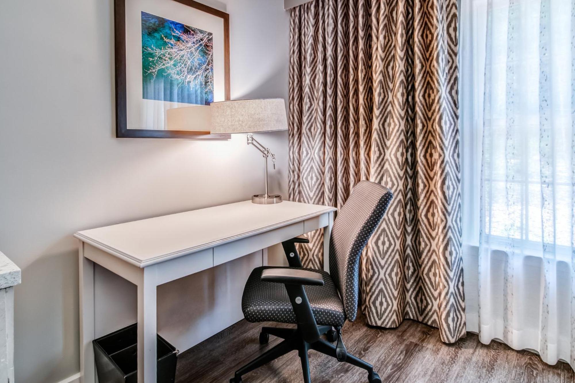 Hotel Indigo Atlanta Vinings By Ihg Smyrna Exteriér fotografie